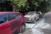 Скопие, подпалени коли, посолство