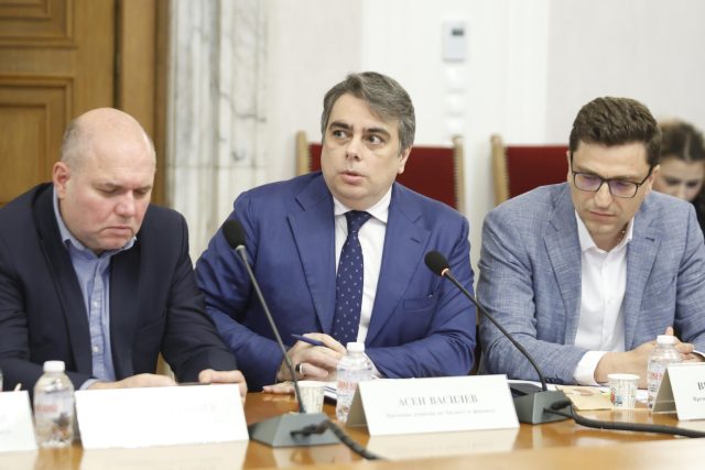 Асен Василев, Владислав Панев, Венко Сабрутев