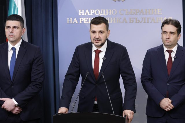 Ивайло Мирчев, Божидар Божанов