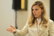 Велислава Петрова външен министър