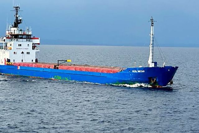 Кораб ALFA WATAN