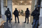 МВР, цигари&ndash;нелегална фабрика край Карнобат