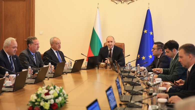 Румен Радев, правителство, Министерски съвет