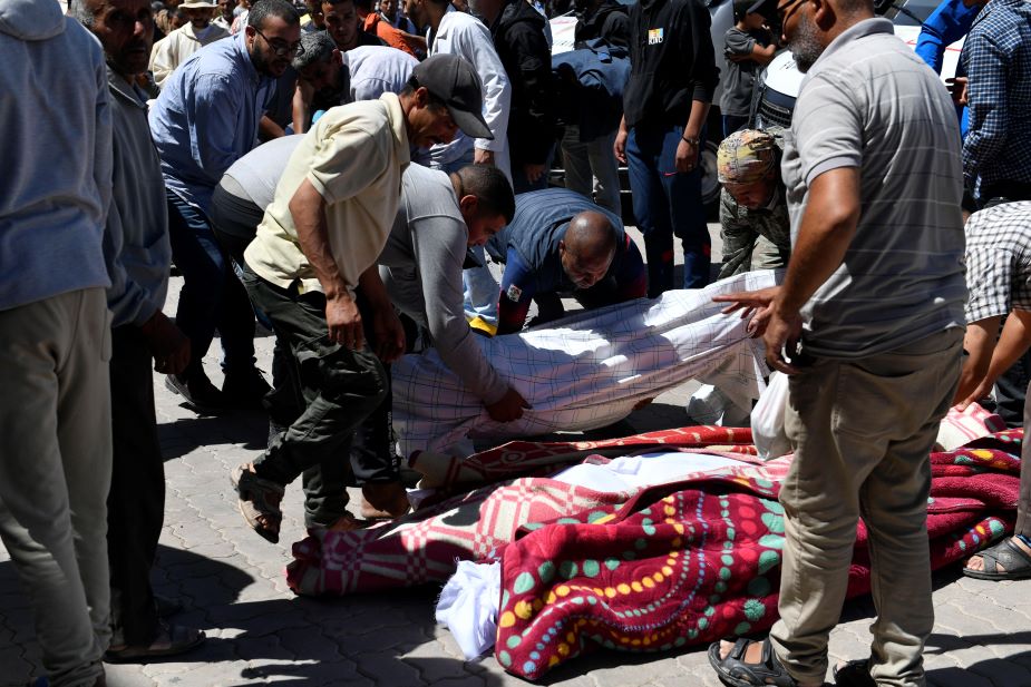 Земетресението в Мароко взе 2 хиляди жертви