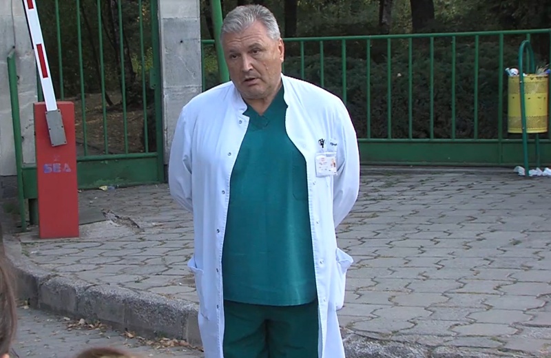 Проф. Любомир Спасов се завърна скандално начело на Медицинския факултет на СУ. Сн. БГНЕС