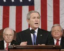 Буш: САЩ ще прекратят зависимостта си от вноса на петрол 