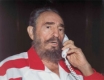 Разпространиха снимки на Кастро, бил вече добре