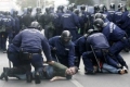 Полицията отрича насилие срещу антиправителствените протести в Будапеща 
