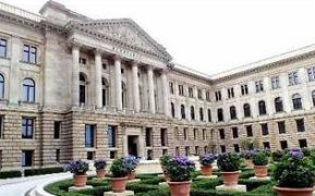 Оли Рен: Мога вече да приветствам България и Румъния като членове на ЕС