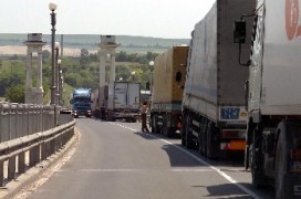 Правителството вдигна винетката за чуждите камиони, за българи остава същата