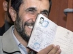 Двойни избори в Иран тестват доверието към президента Ахмадинеджад