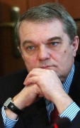 Петков недоволен от “избирателния” мониторинг на ЕС за корупцията