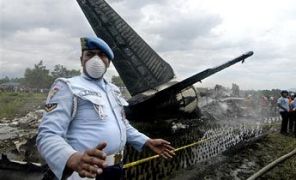 49 жертви от авиокатастрофа в Индонезия