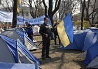 Политическа криза в Украйна се задълбочава, готвят се протести