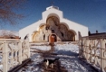 Българските новобогаташи се опитват да печелят уважение с религиозно престараване 