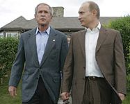 Буш и Путин “единни” за Иран, разделени за ПРО 