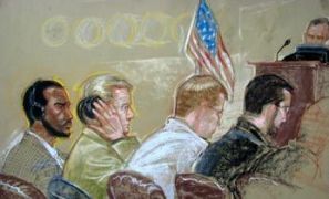 Отменени обвинения срещу задържани в Гуантанамо поставя трибуналите под съмнение