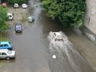 Гръмотевична буря предизвика аварии и смущения в София 