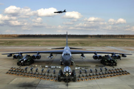 Самолет с ядрени бойни глави прелетял по погрешка над САЩ