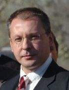 Станишев: Кой нормален човек се интересува от досиетата?