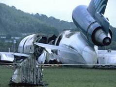 Самолет се разби върху пазар в Конго