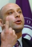 Тити Папазов пита столичния кмет как изпълнил предизборните си обещания