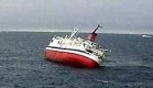 Круизен кораб потъва недалеч от Антарктида