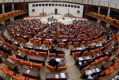 Турският парламент сне забраната за носене на забрадки в университетите
