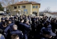 Сръбските полицаи в Косово отказват да изпълняват заповеди на албанци