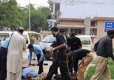 Десет полицаи загинаха при взрив в Исламабад
