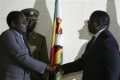 Управляващи и опозиция в Зимбабве започват преговори