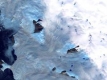 Два огромни ледника в Гренландия се разпадат