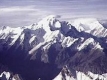 Двама алпинисти са спасени при инцидент в Хималаите, други 13 са загинали