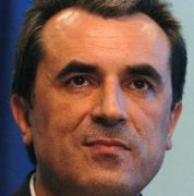 Орешарски: Финансова криза у нас има, да се възползваме