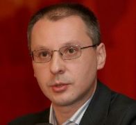Станишев не показва отстъпление за датата на изборите, засега