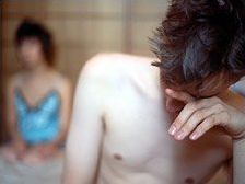 В рецесия ли е и сексуалната страст?