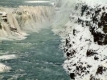 Мъж оцеля след 55-метров скок от Ниагарския водопад