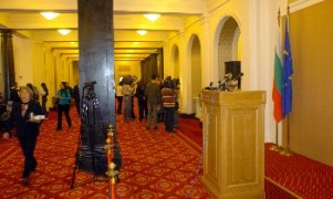 Пет нови попълнения в последната десетдневка на парламента