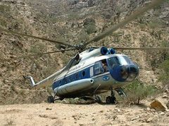 Хеликоптер се разби в Афганистан, поне 16 са жертвите