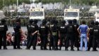 Полицейски час в размирния китайски град Урумчи
