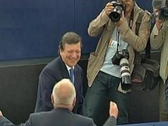 Барозу преизбран начело на ЕК