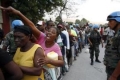 Оцелелите от трусовете в Хаити измират, преди помощите да стигнат до тях