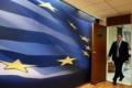 Еврото укрепна след одобрените заеми за Гърция 