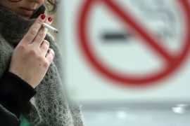 НС разреши окончателно пушенето в заведенията и ги затвори за деца