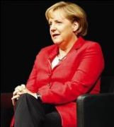 Меркел държи да се променят договорите на ЕС 