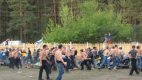 Деветнайсет ранени при нападение на скинари срещу рокфест в Русия