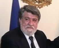 Депутат от ДПС: Не мога да разбера как турчин е министър на културата