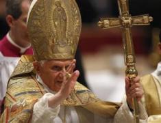 Папата допуска употребата на презервативи срещу разпространението на СПИН