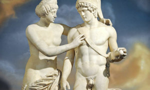Антична статуя на Марс се сдоби с пенис по заповед на Берлускони