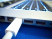 "Интел" пусна по-бърза алтернатива за пренос на данни от USB